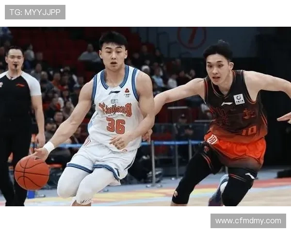 山东大胜新疆 5人表现出色 3人状态低迷